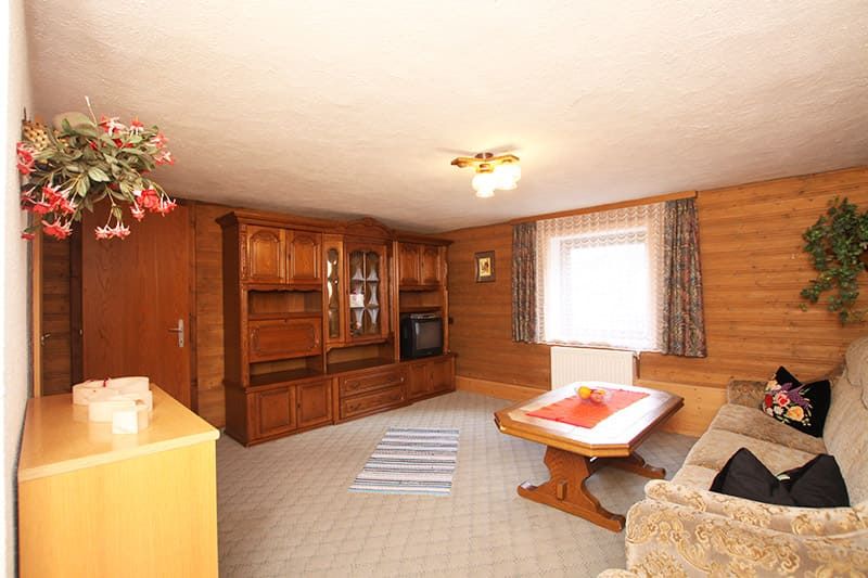 Wiesenhof Ferienwohnung Wohnzimmer Galtür